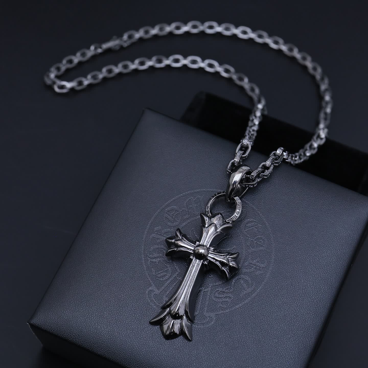 Chrome Hearts CHRISTUS JEWELS Silver Cross Pendant with Chain